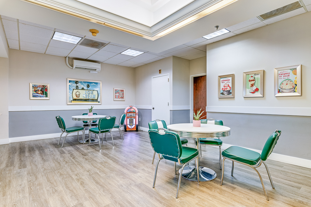 Oakland Heights Senior Living