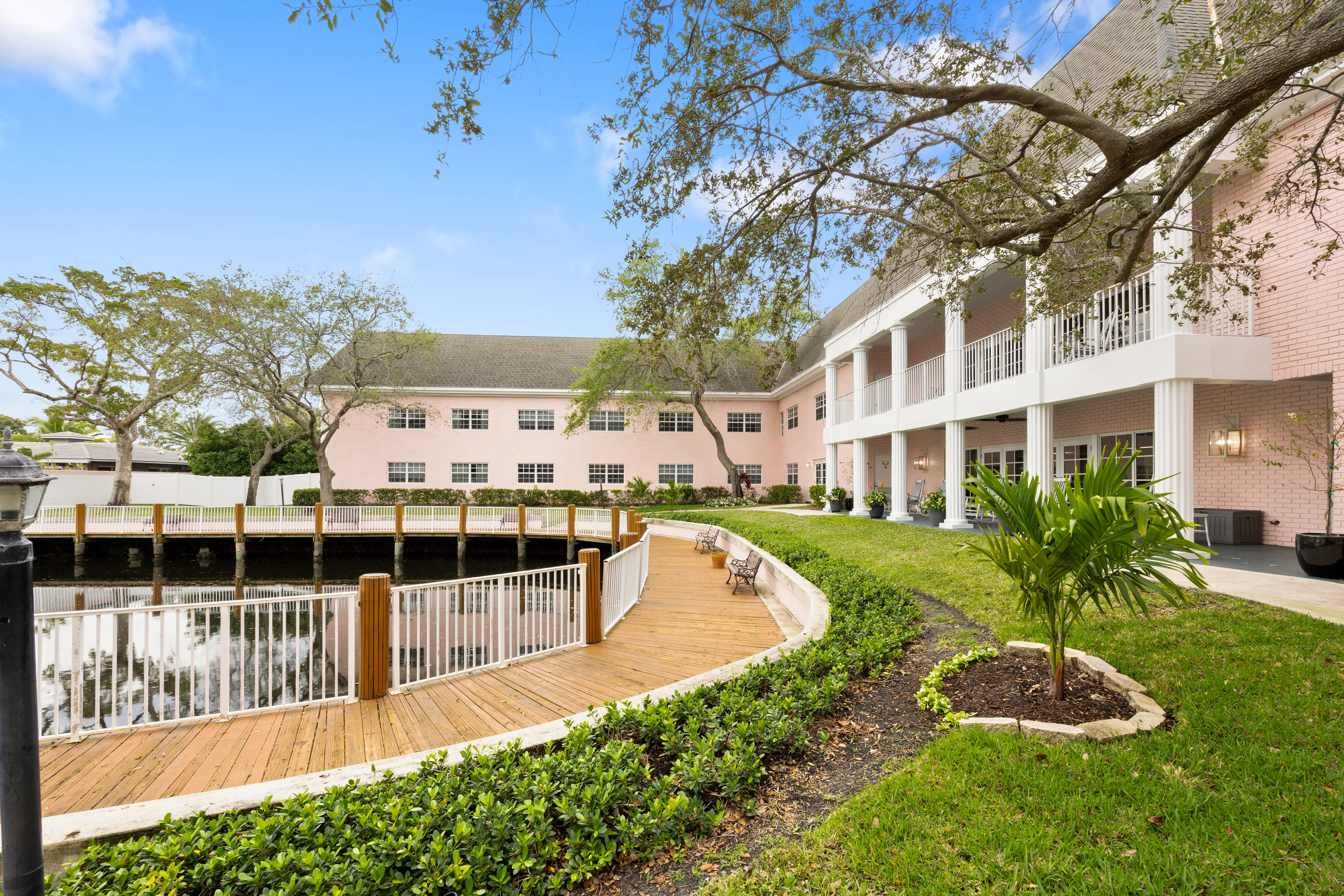 Williamsburg Landing