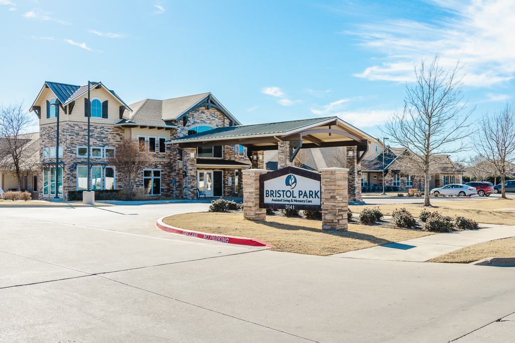 Bristol Park Eagle Mountain