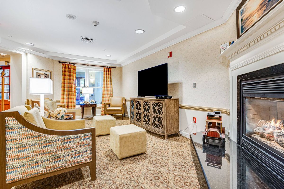 Sunrise of Glen Cove