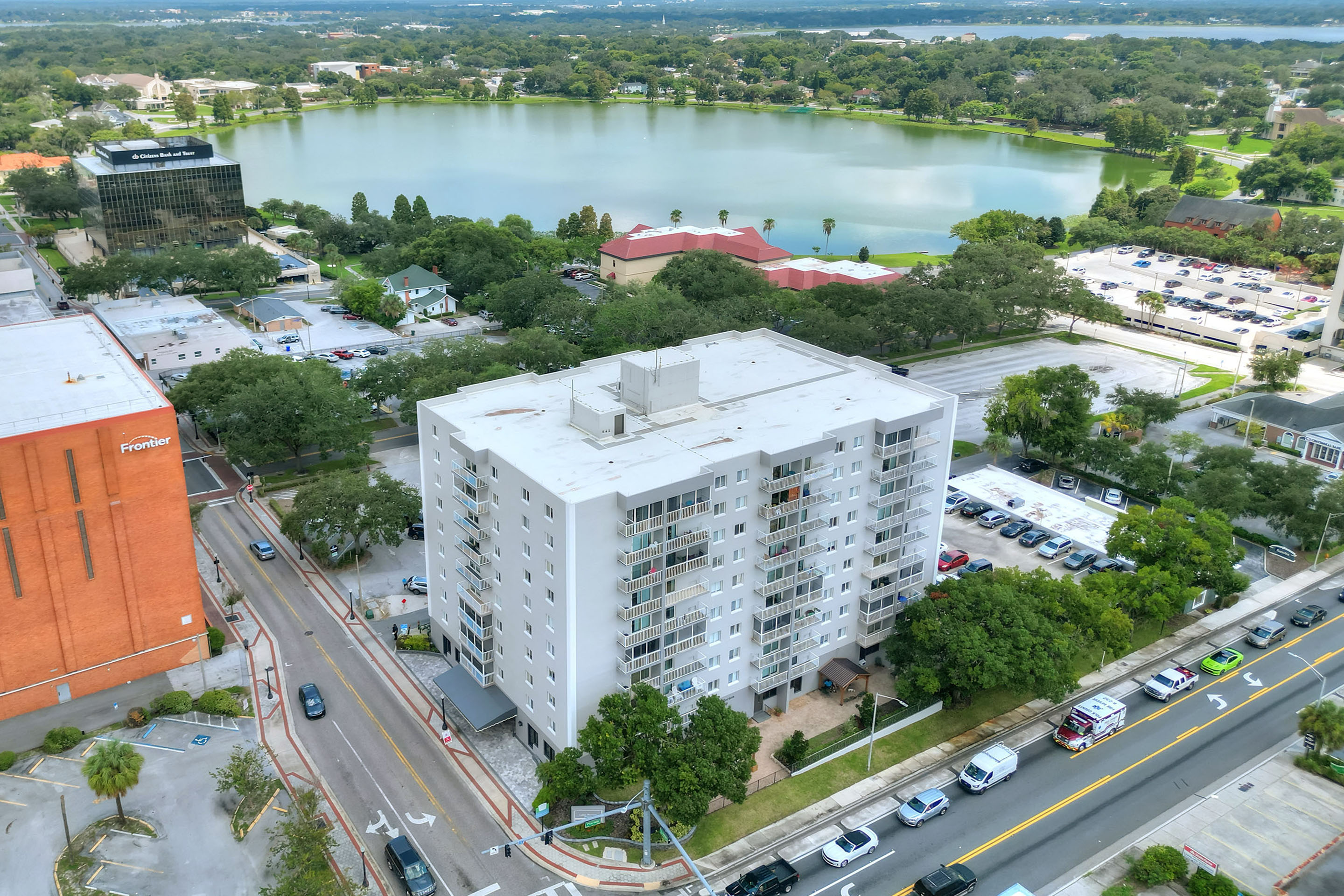 Lake Morton Senior Living