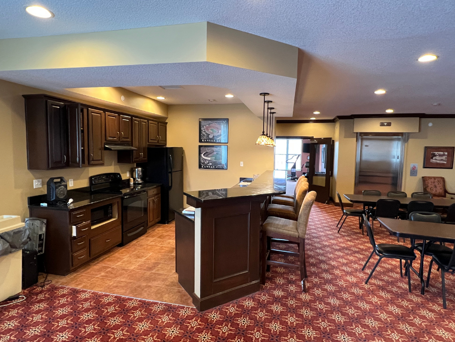 Armour Oaks Senior Living