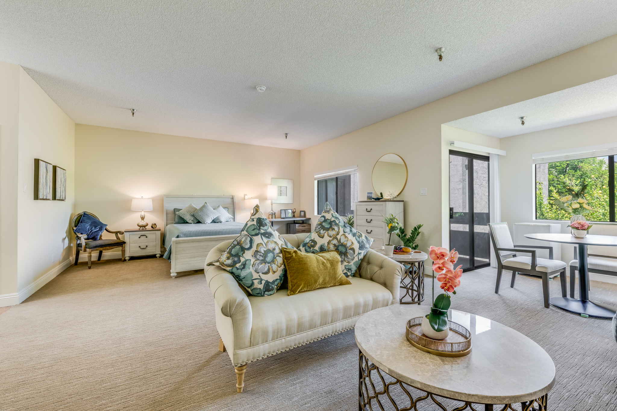 Chatsworth Commons Senior Living