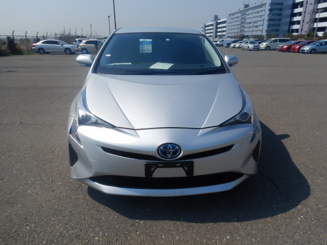 TOYOTA PRIUS Image