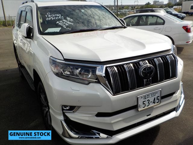 TOYOTA LAND CRUISER PRADO Image