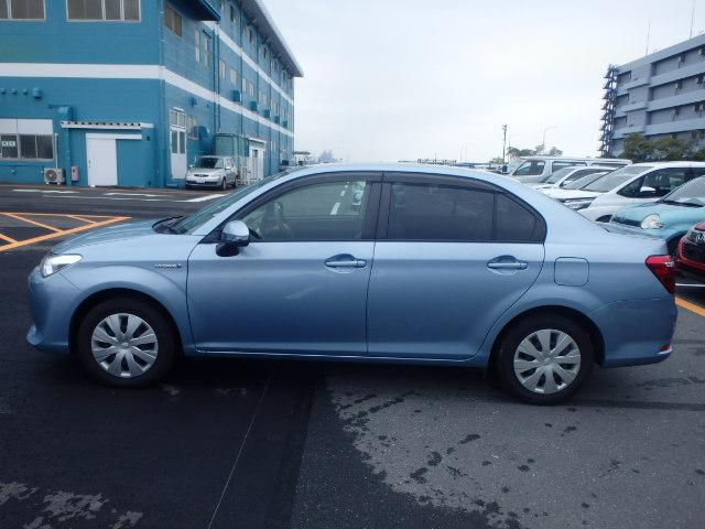 TOYOTA COROLLA AXIO Image