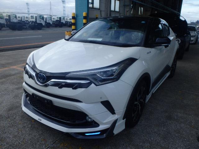 TOYOTA C-HR Image