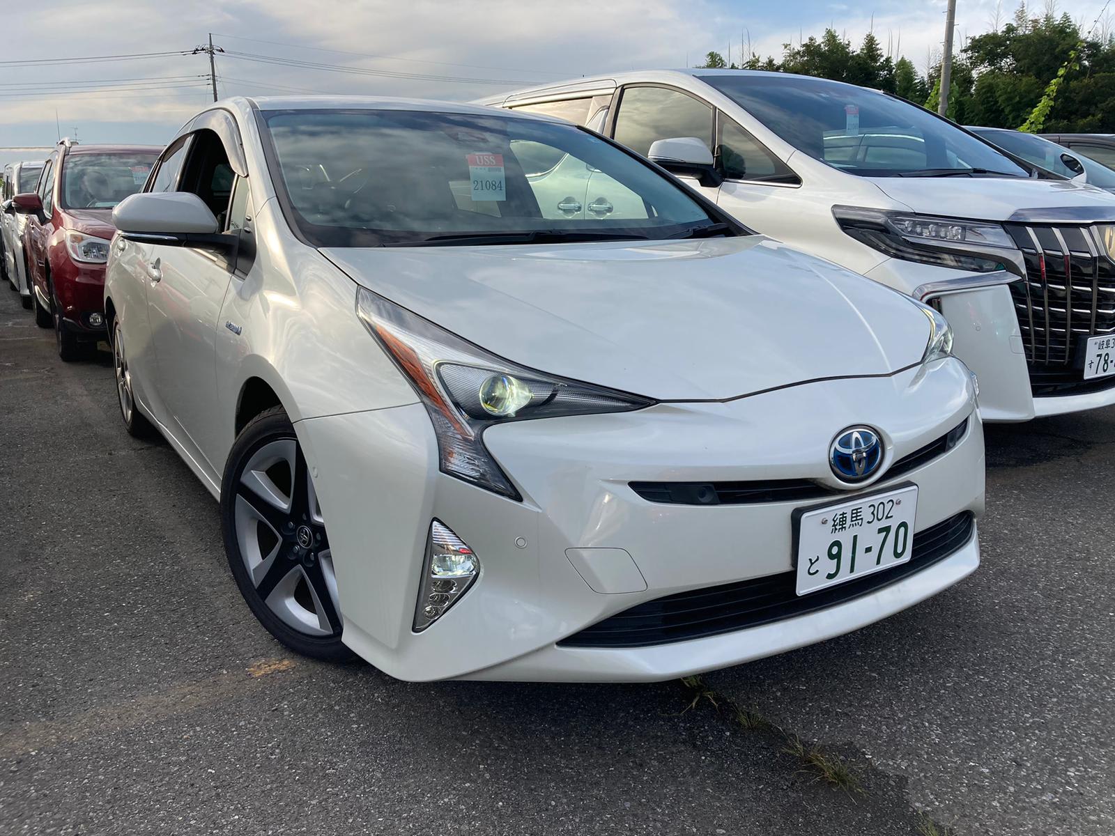 TOYOTA PRIUS Image