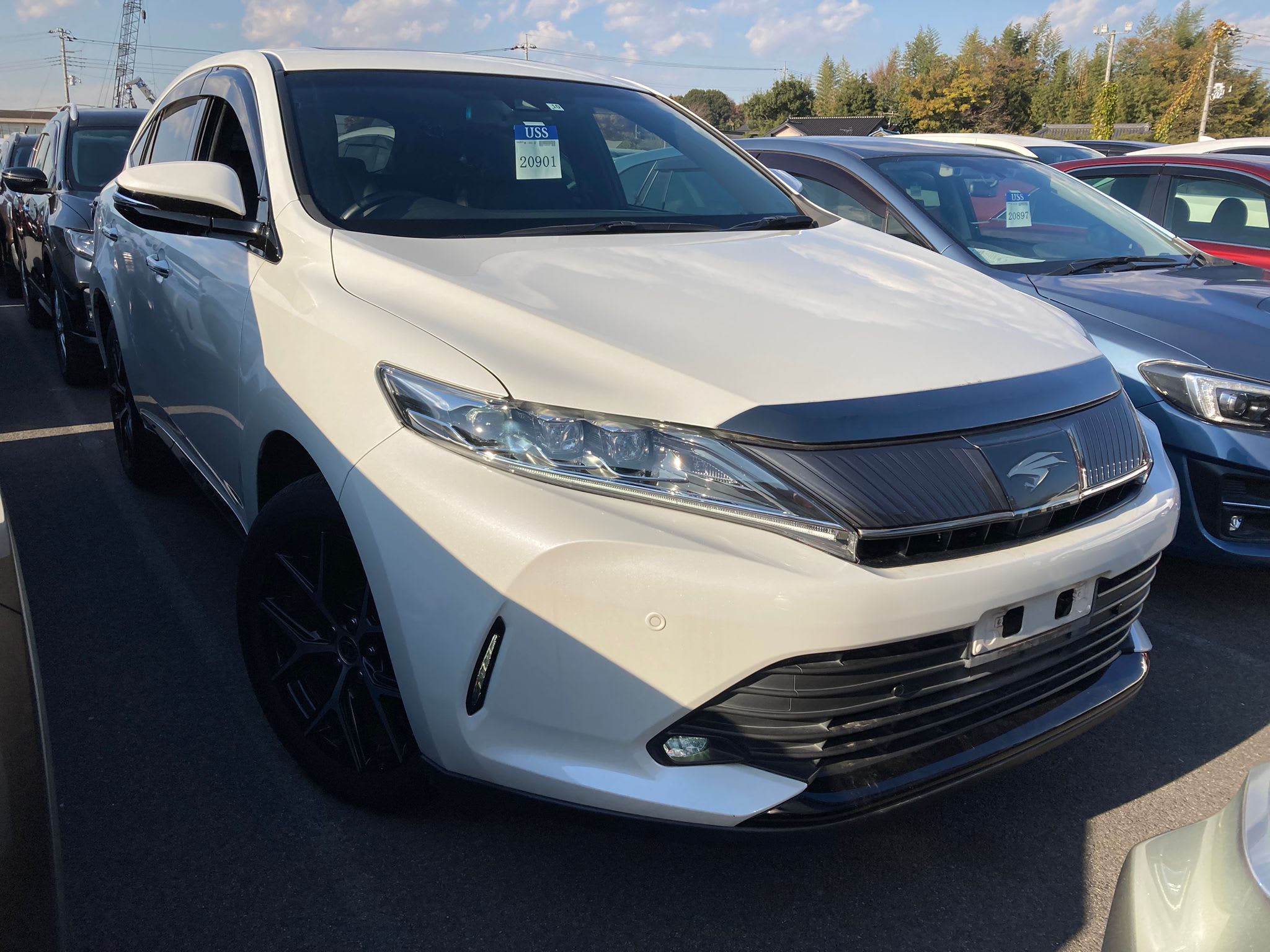 TOYOTA HARRIER 2019 PREMIUM STYLE NOIRE PEARL