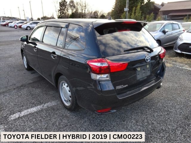 TOYOTA COROLLA FIELDER 2019 X HYBRID BLACK