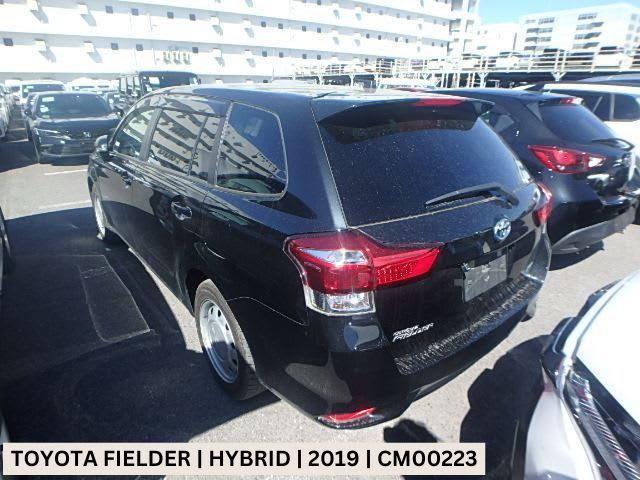 TOYOTA COROLLA FIELDER 2019 X HYBRID BLACK