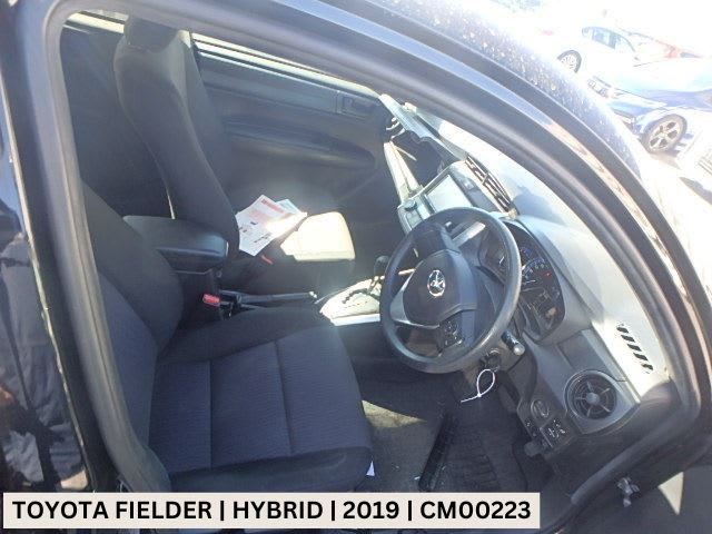 TOYOTA COROLLA FIELDER 2019 X HYBRID BLACK