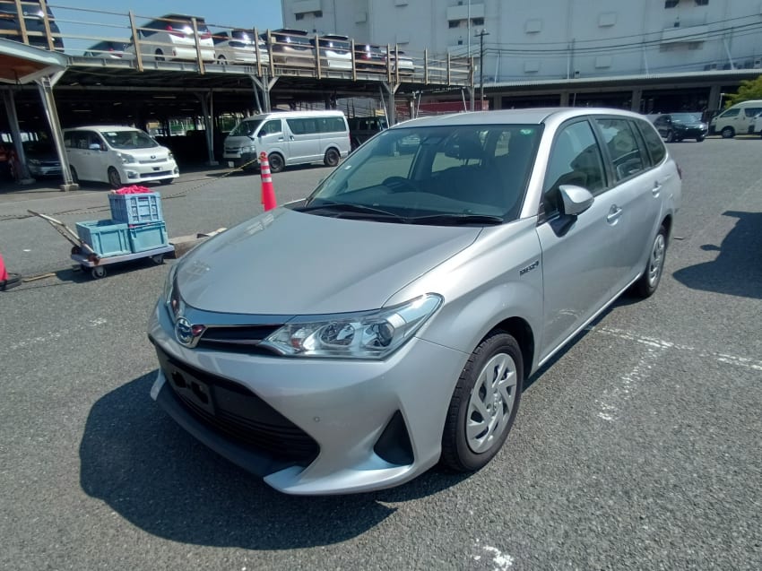 TOYOTA COROLLA FIELDER Image