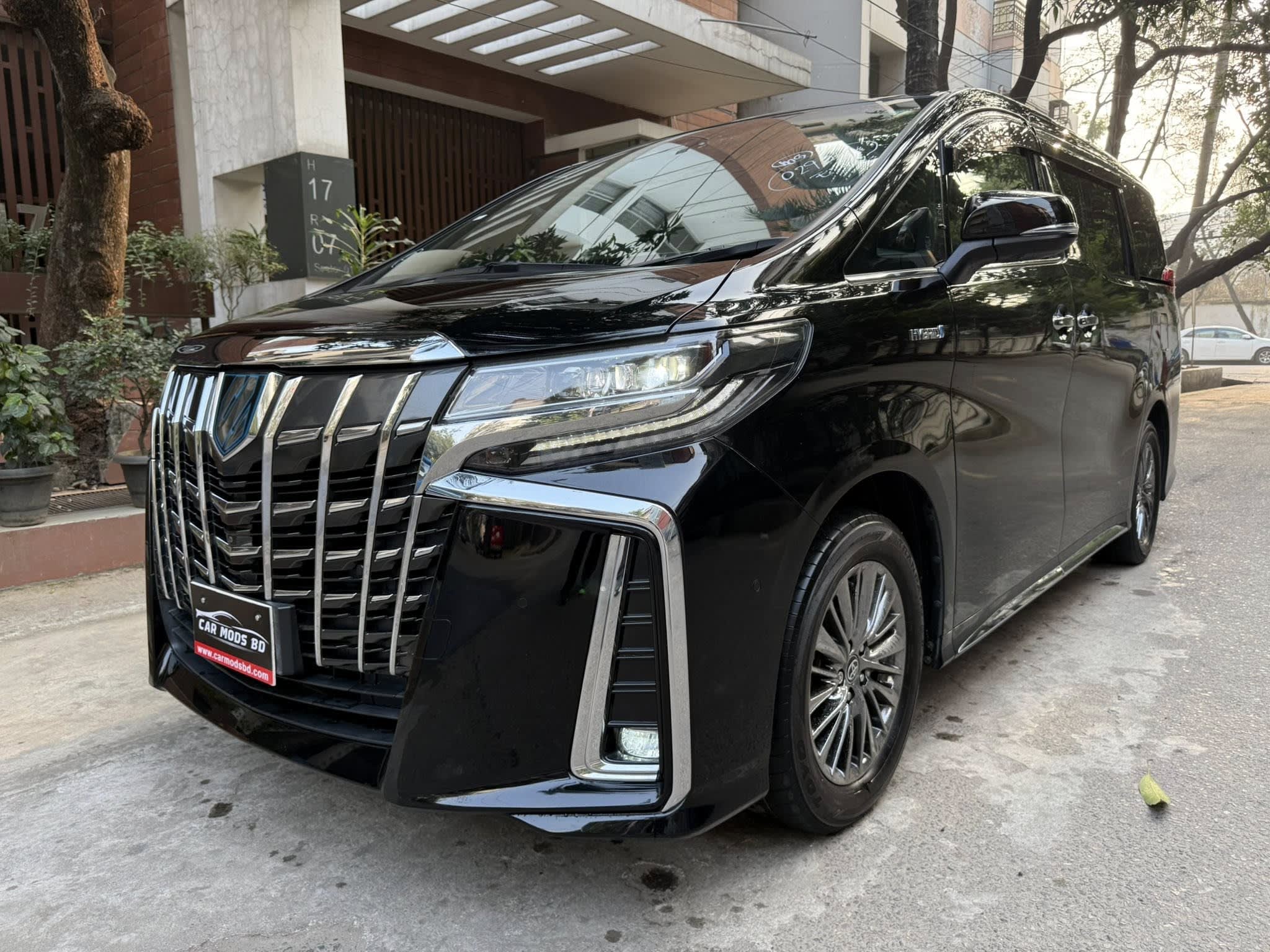 TOYOTA ALPHARD HYBRID 2020 EXECUTIVE LOUNGE PKG