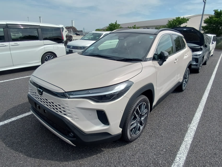 COROLLA CROSS