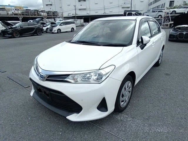 COROLLA AXIO