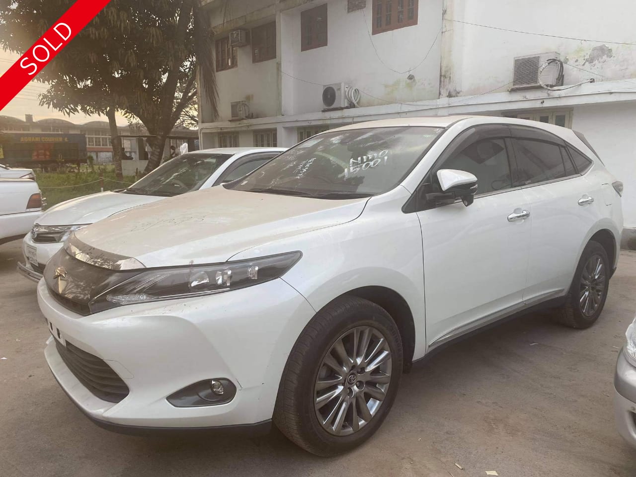 TOYOTA HARRIER 2015 PREMIUM PKG PEARL