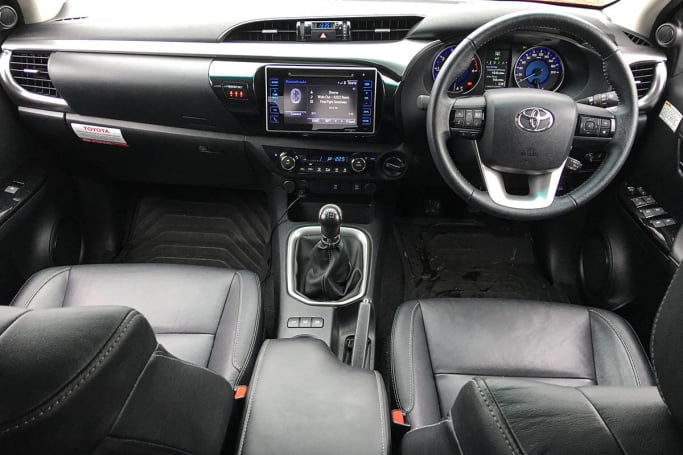 22 Inspirasi Top Modifikasi Hilux Single Cabin