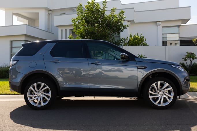 Land Rover Discovery Sport 2019 Review Se Si4 Carsguide