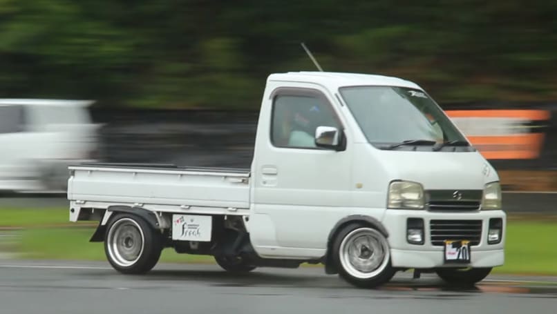 Kei Car Drifting Is A Thing And It S Amazing Carsguide