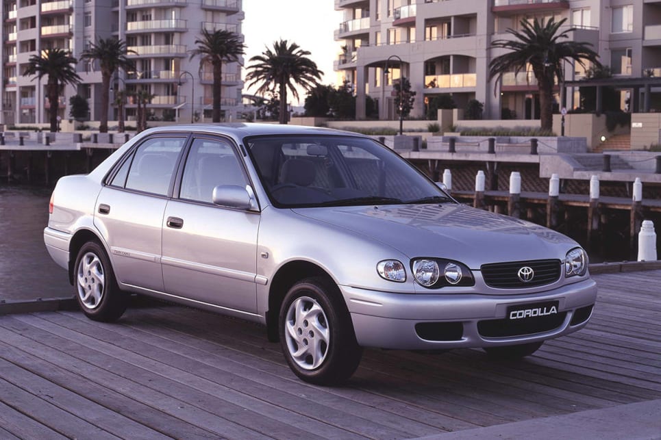 KÃ©ptalÃ¡lat a kÃ¶vetkezÅre: â2001 toyota corollaâ