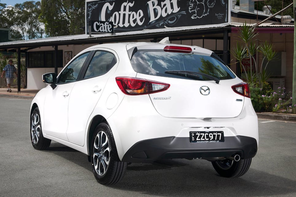 Đánh gía chi tiết xe Mazda 2 2017  DPRO Việt Nam