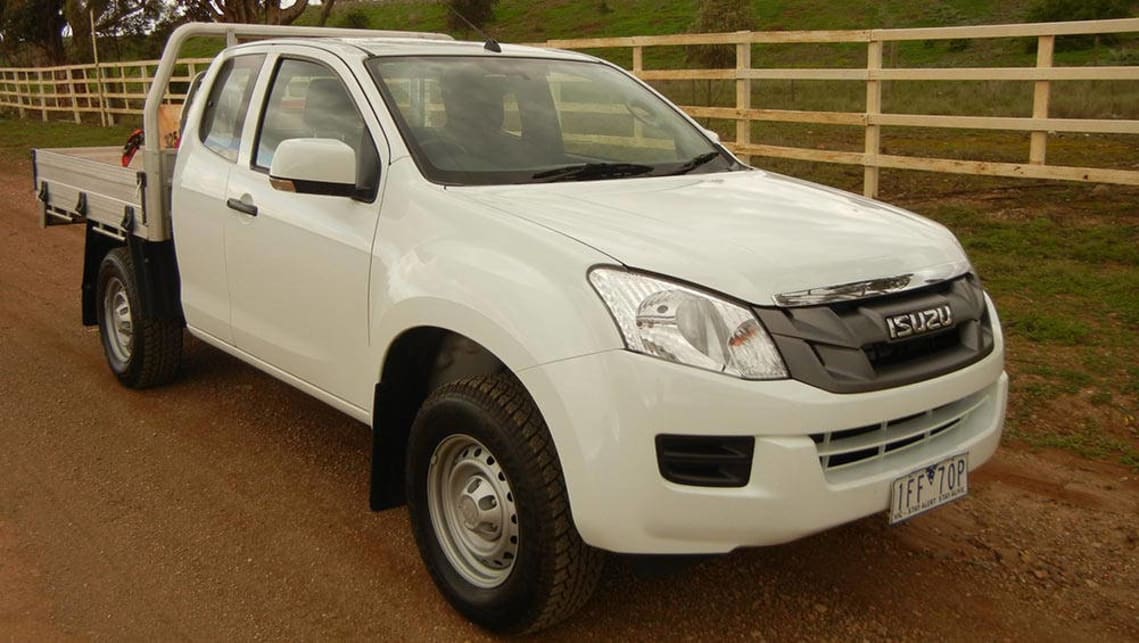 Isuzu D Max Sx Space Cab Chassis 4x4 2016 Review Carsguide