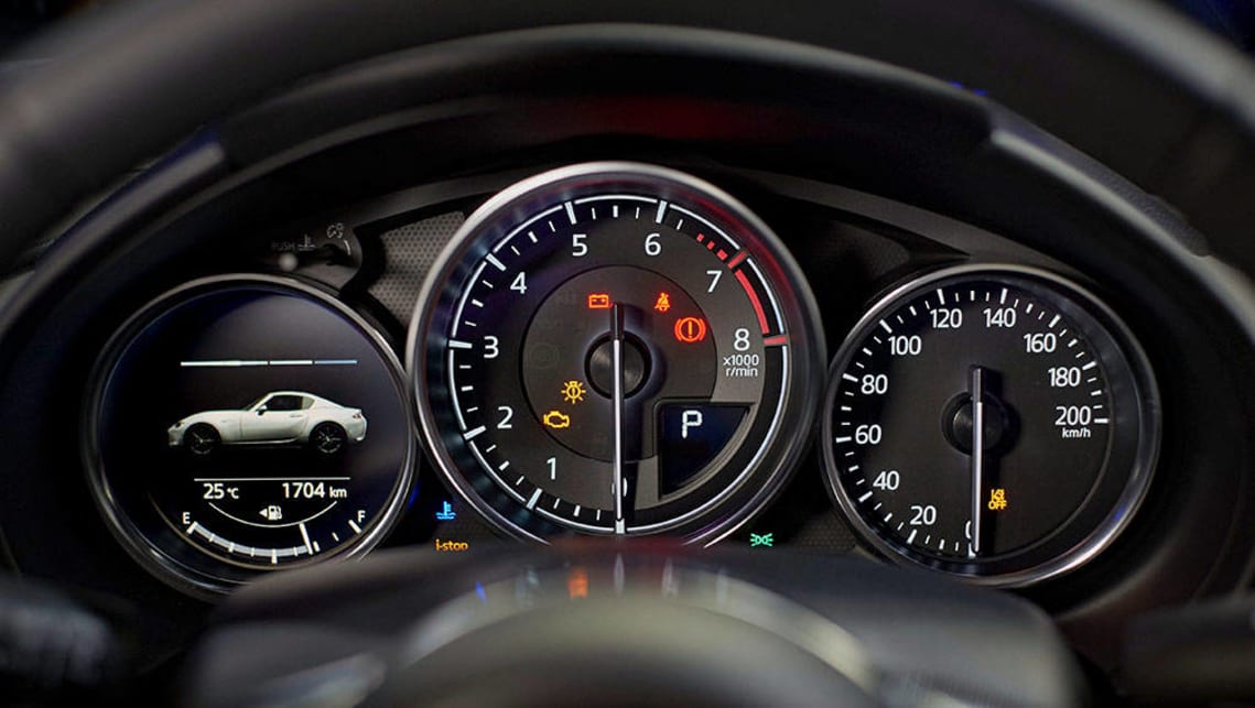 https://res.cloudinary.com/carsguide/image/upload/f_auto,fl_lossy,q_auto,t_cg_hero_large/v1/editorial/Mazda-MX-5-RF-2016-grey-%286%29.jpg