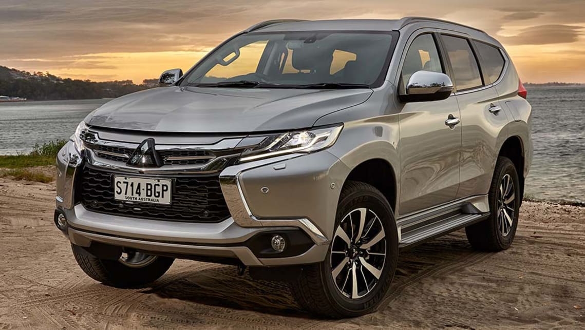 Mitsubishi pajero 4 дизель