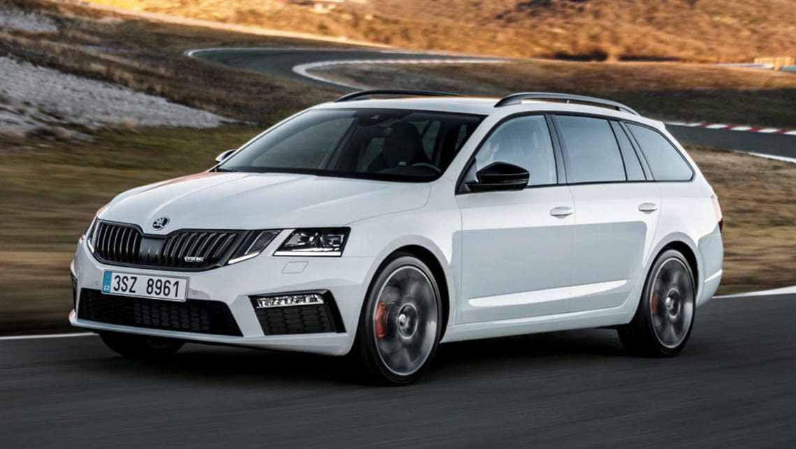 Skoda-Octavia-RS-wagon-2016-white.jpg