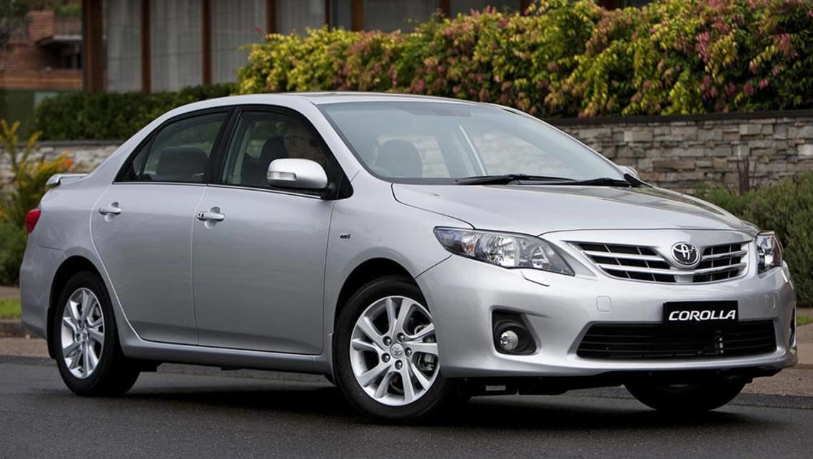 2010 corolla manual review