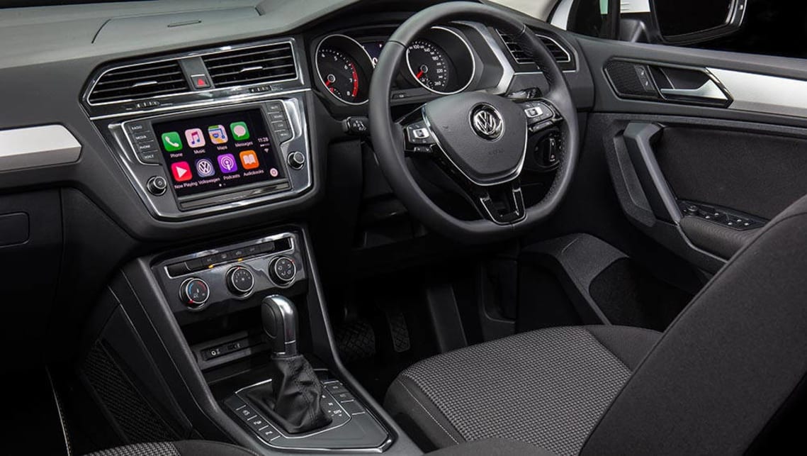 Volkswagen Tiguan 110TSI Trendline 2017 review | snapshot ...