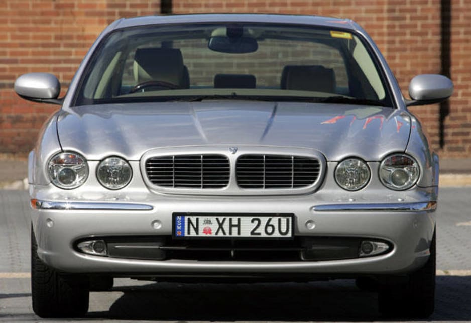 Used Jaguar Xj8 Review 2003 2005 Carsguide