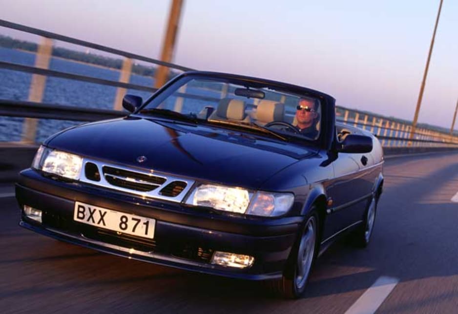 2004 saab aero convertible review