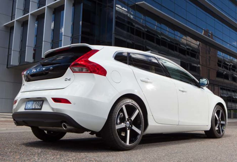 d trim review 2013 R V40 Volvo review CarsGuide T5 Design d trim review 2013 R V40 Volvo review CarsGuide T5 Design