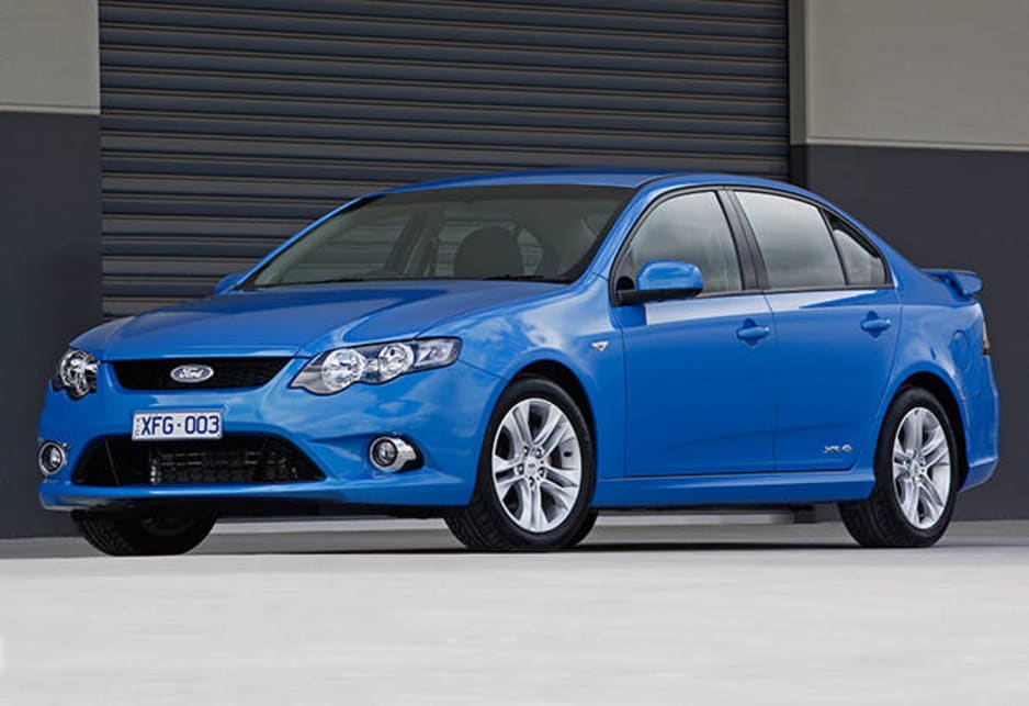 used ford falcon review 1998 2012 carsguide