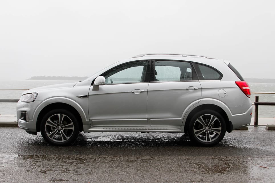 Holden Captiva 2017 Review Carsguide