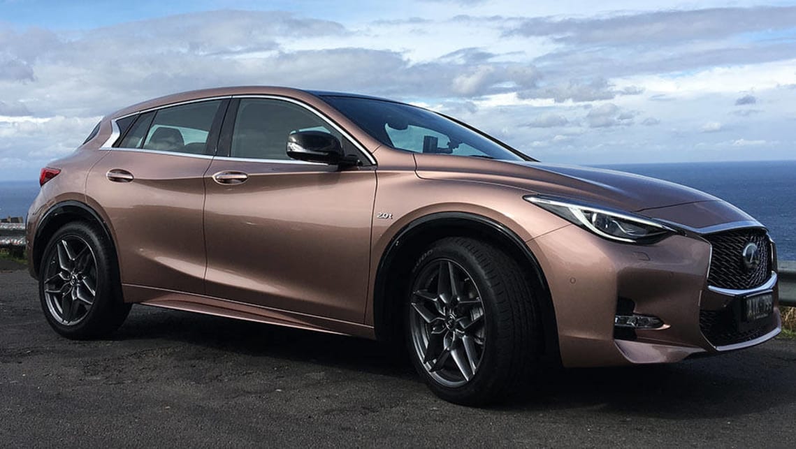 Infiniti q30 Sport