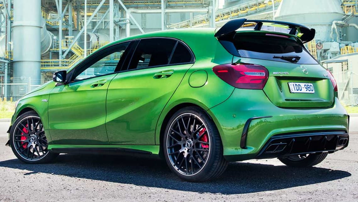 Mercedes-Benz Carros Serviço | Santogal