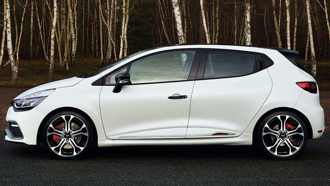 2016 Renault Clio Rs 220 Edc Trophy Review Road Test