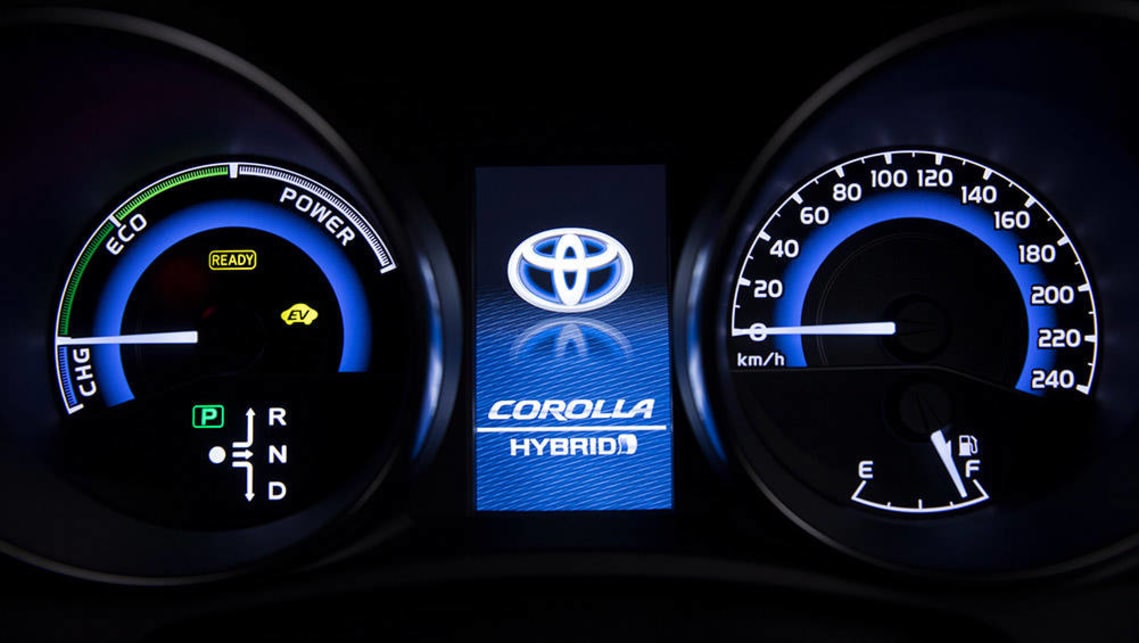 Toyota Corolla Hybrid 2016 Review Carsguide 2016 Toyota Corolla Hybrid Instrument Display