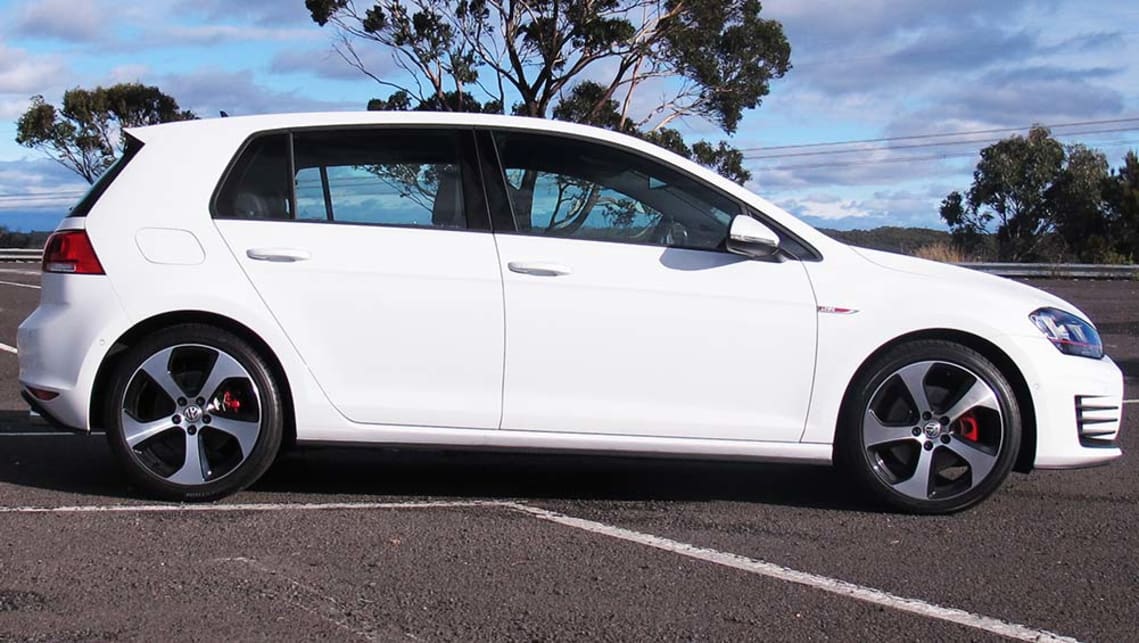 volkswagen golf gti tim robson 2016 %281%29