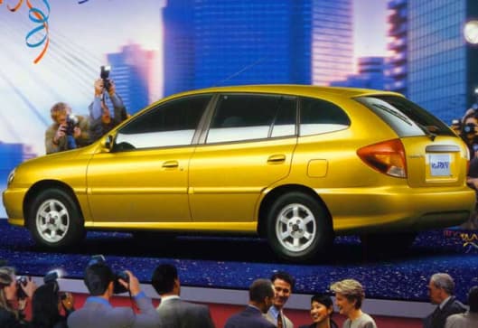 Used car review Kia Rio 2000 2004 CarsGuide