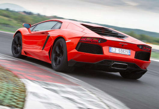 Lamborghini Aventador LP700-4 2012 Review | CarsGuide