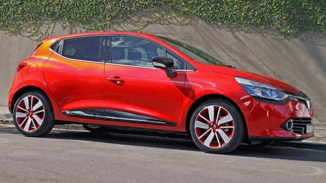 Renault clio review Renault clio review