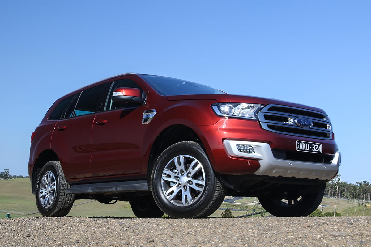 Ford Everest Trend 4WD 2017 review CarsGuide