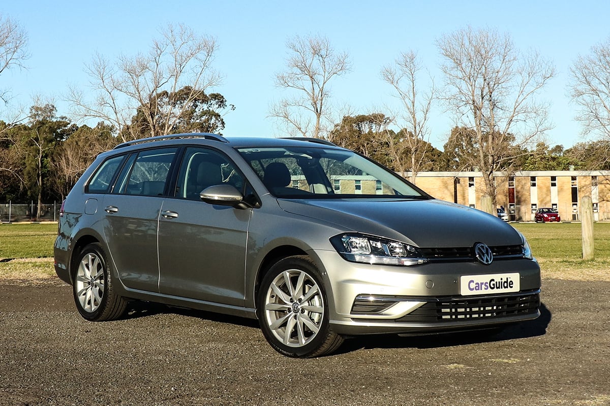 Volkswagen Golf Comfortline 2017 review CarsGuide