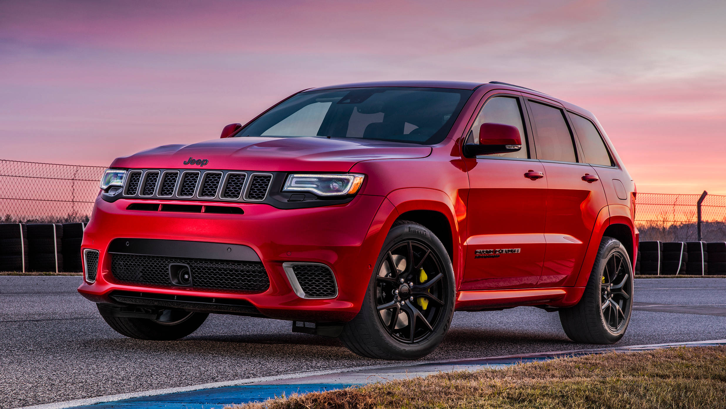 2018 Jeep Grand Cherokee Trackhawk revealed ahead of New York - Car News