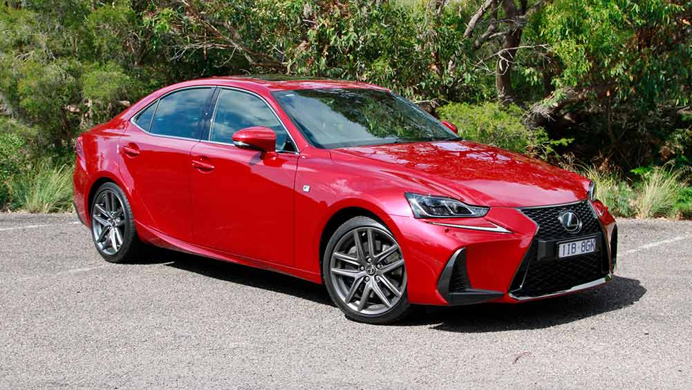 Lexus IS200t F Sport 2017 review | CarsGuide