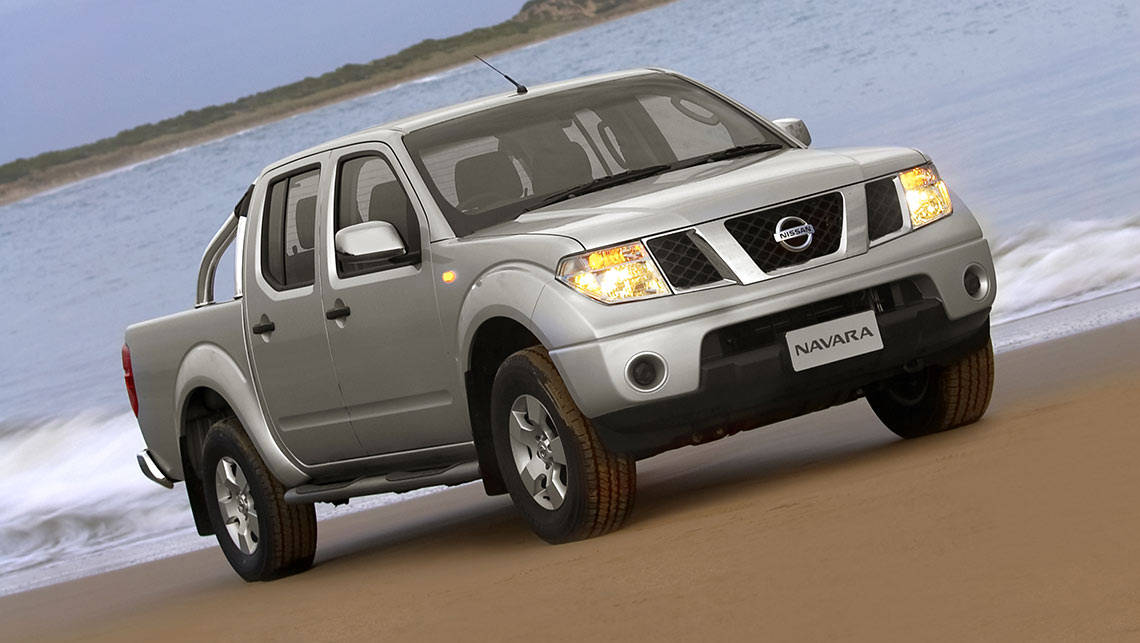 nissan navara rezina